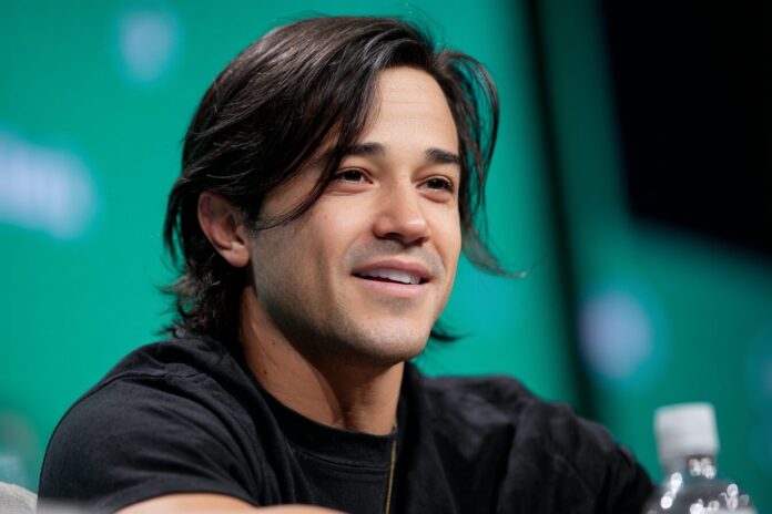 Robinhood CEO: Crypto Will Reshape Every Industry—And It’s Already Happening